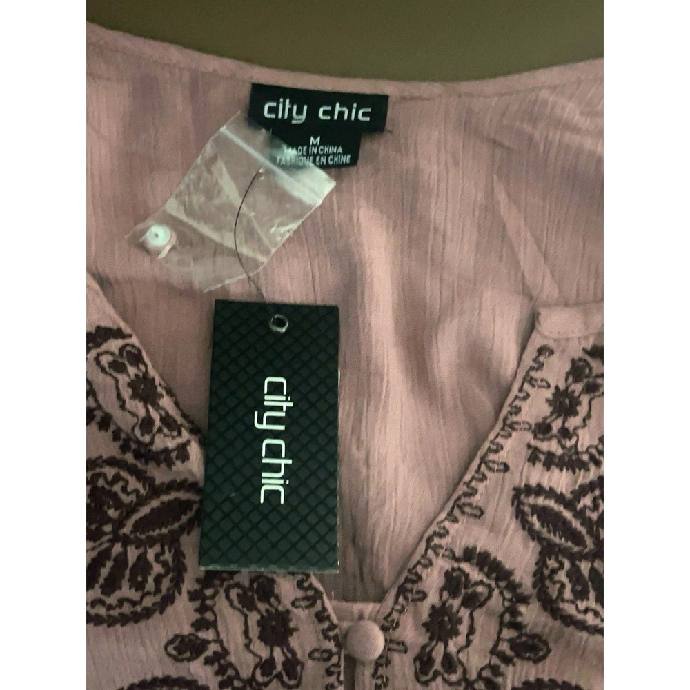 City Chic Mauve Embroidered Peasant Boho Blouse Smocked Cuffs Medium NWT - Picture 4 of 8